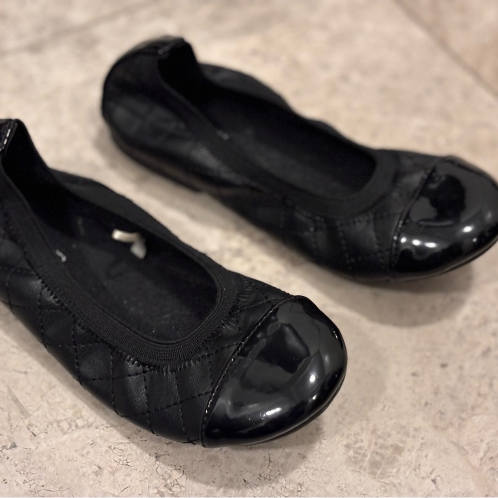 Place Black Quilted Kids Flats